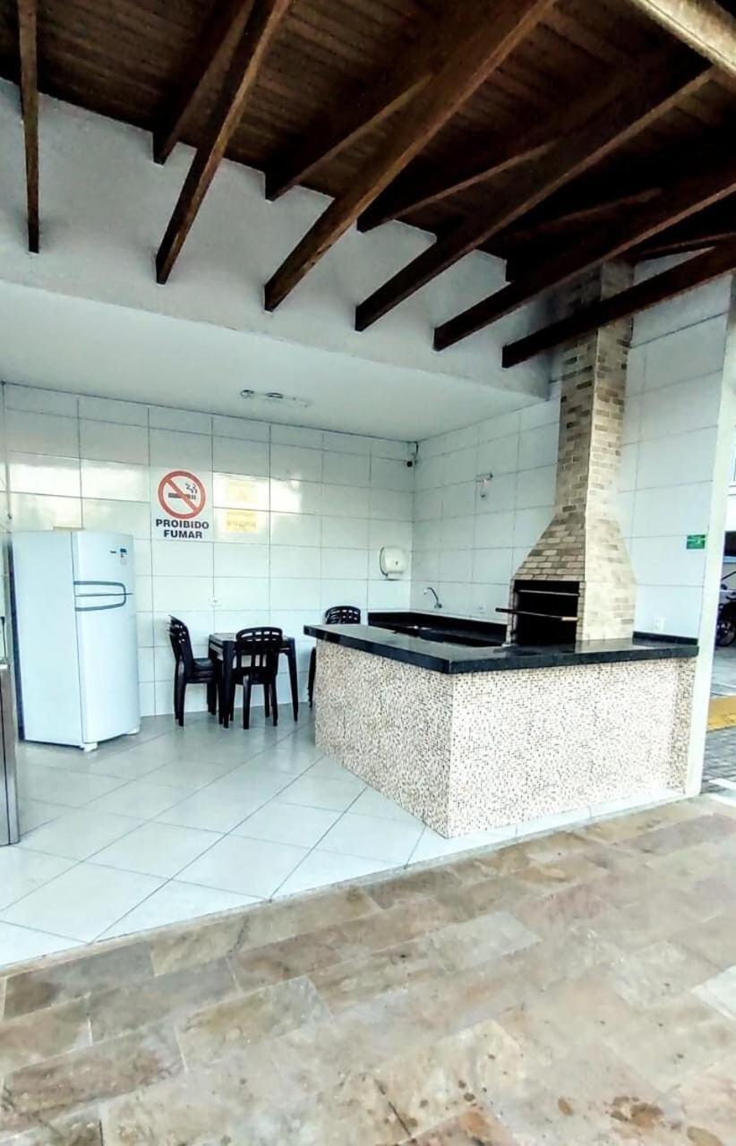 Com Piscina Churrasqueira Em * Ubatuba