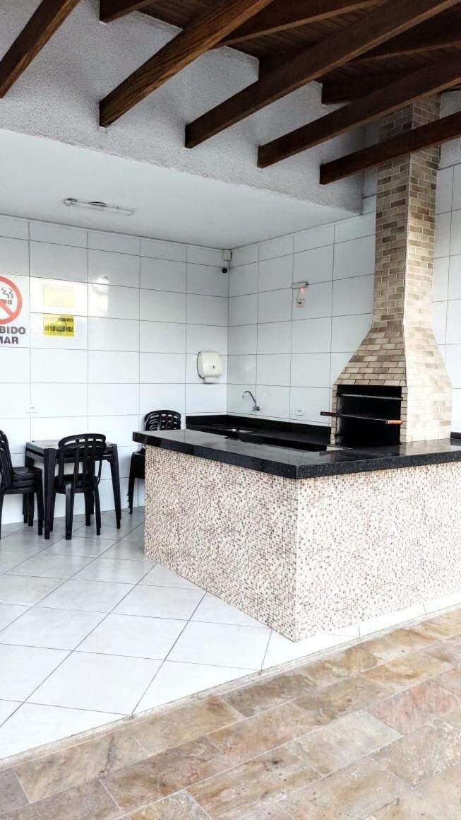 Apartment Com Piscina Churrasqueira Em *